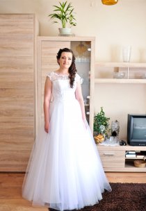 Pani Ewelina w sukni marki Agnes Bridal Dream - model 15041
